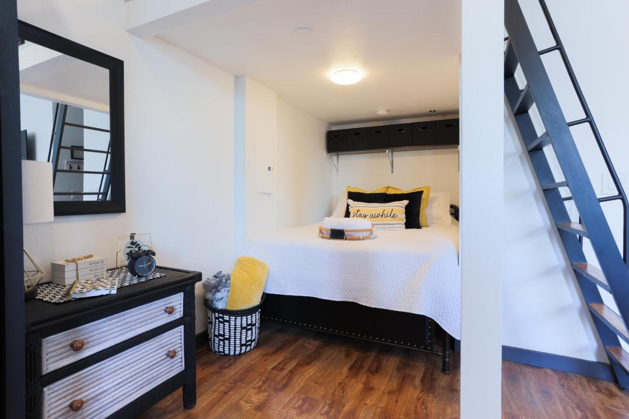 Old West Studio Lofts West แทมปา ภายนอก รูปภาพ