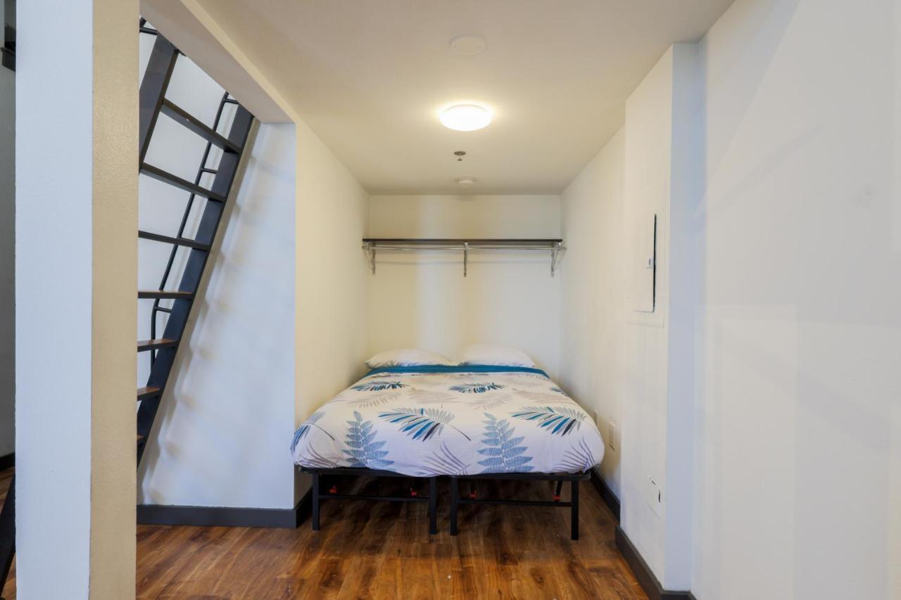 Old West Studio Lofts West แทมปา ภายนอก รูปภาพ