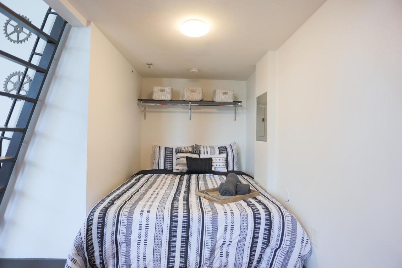 Old West Studio Lofts West แทมปา ภายนอก รูปภาพ