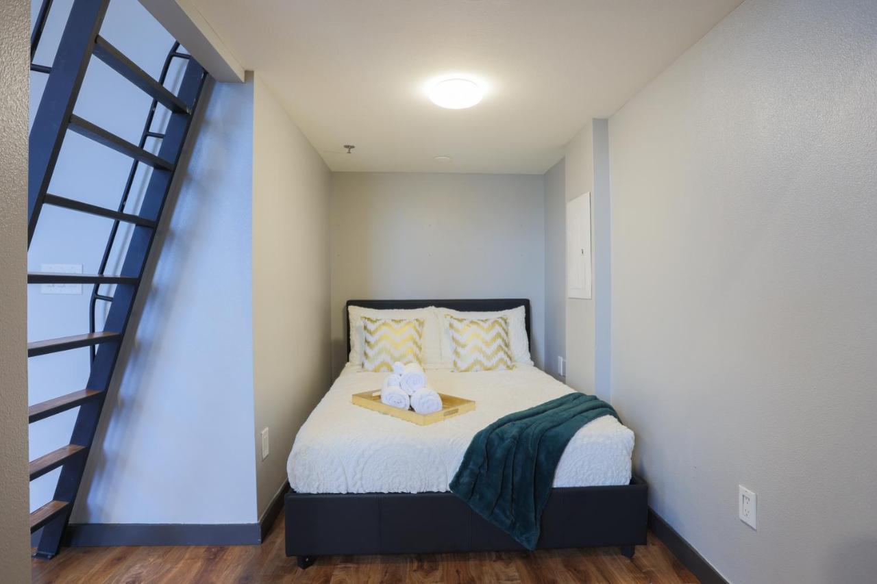 Old West Studio Lofts West แทมปา ภายนอก รูปภาพ
