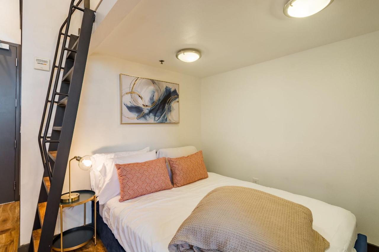 Old West Studio Lofts West แทมปา ภายนอก รูปภาพ